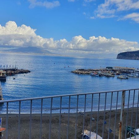 Apartmán Il Borgo Antico Sorrento Sea View Exteriér fotografie