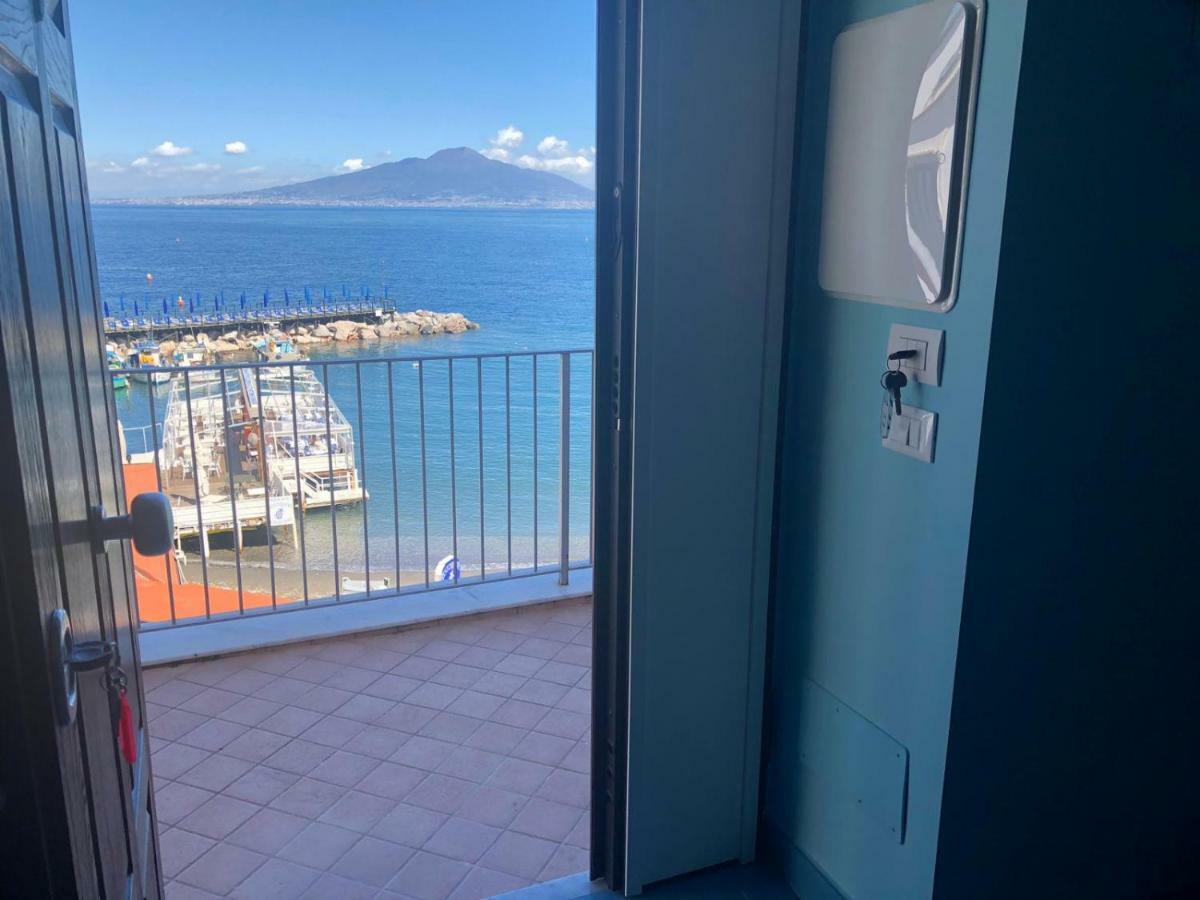 Apartmán Il Borgo Antico Sorrento Sea View Exteriér fotografie